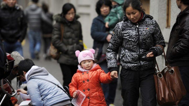 Shanghái fija un límite de población que podría causar una ola de desalojos