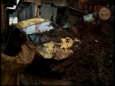 Intentan rescatar último cuerpo de víctima en Portobelo