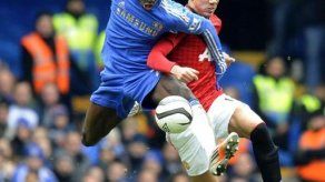 El Chelsea vence 1-0 al Manchester U y jugará con el City en semifinales