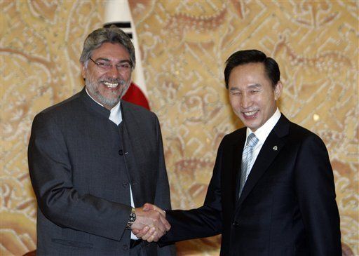 Corea del Sur y Paraguay acuerdan promover lazos económico