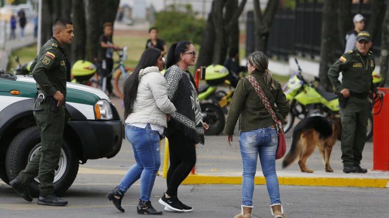 Colombia pide a Cuba arreste a miembros del ELN tras bomba