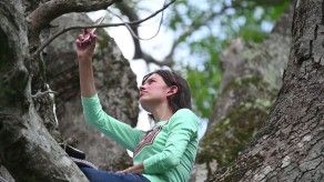 El reto de recibir clases a distancia en El Salvador