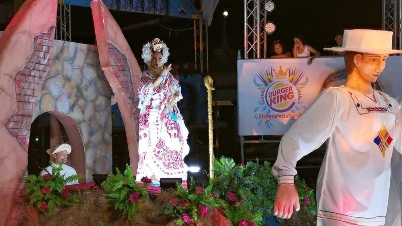 Domingo típico en el Carnaval de Chitré 2020