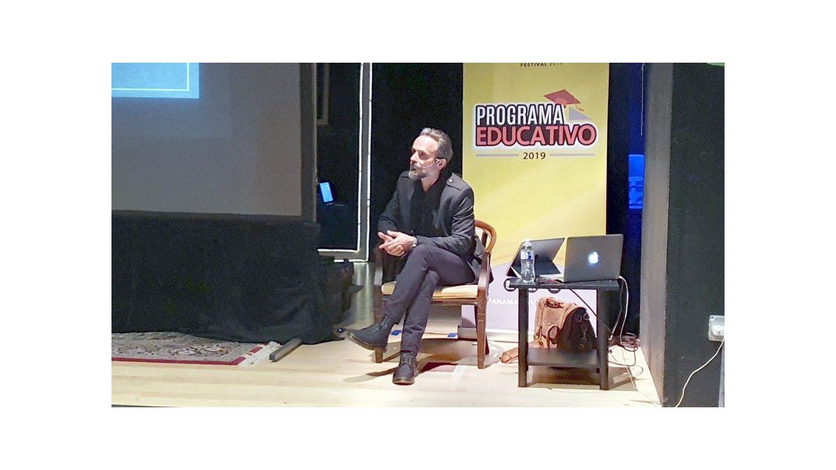 Luis Labrador del maquillaje en cortos a la animación en Disney