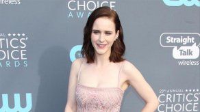 Hollywood recomendó a Rachel Brosnahan que cambiara todo su aspecto para triunfar