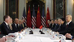 EEUU: Falta mucho para un acuerdo comercial con China