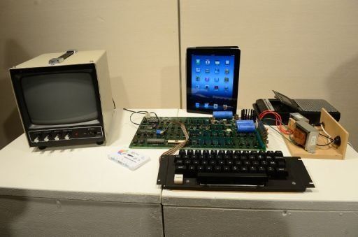 Subastan en Nueva York un computador Apple-I por 387.000 dólares