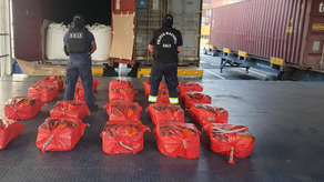 Policía Nacional realizando decomiso e incautación de drogas Policía Nacional realizando decomiso e incautación de drogas