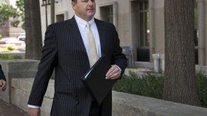 Abogados de Clemens quieren que traficante testifique de nuevo