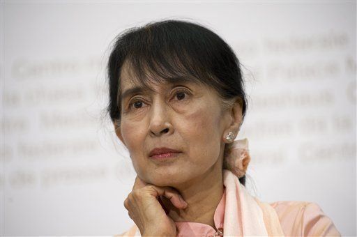 Suu Kyi quiere presentarse a la presidencia en Birmania