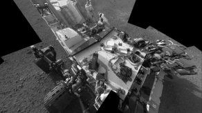 Curiosity estudiará partículas brillantes halladas en Marte