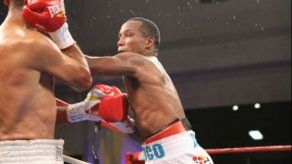 El Loco Mosquera no tuvo problemas para vencer a Rivera