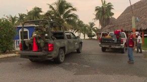 Aún sacudidos por potente sismo, mexicanos esperan huracán Katia
