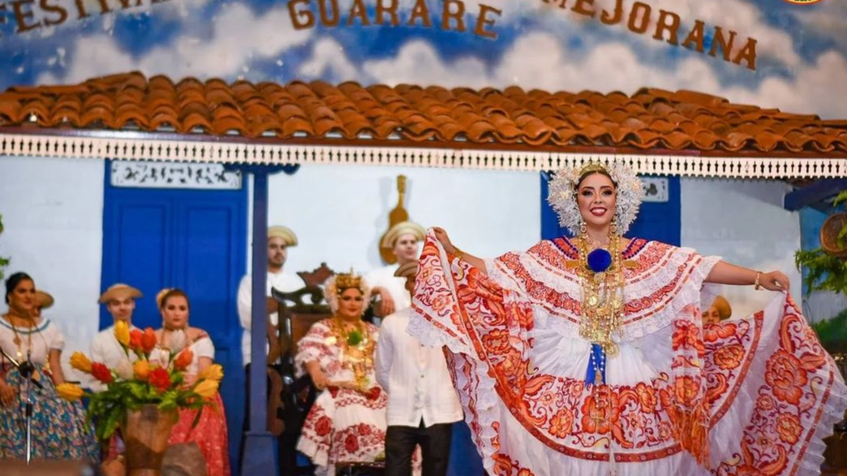 Festival de la Mejorana tiene nueva reina