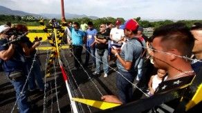 Venezolanos y colombianos varados por cierre de frontera