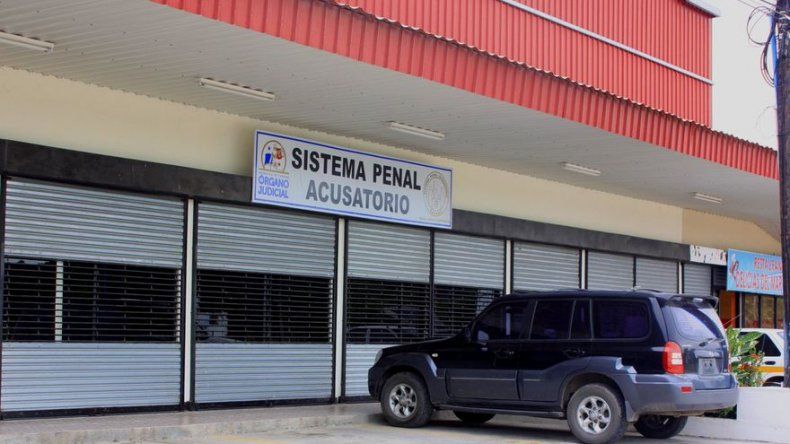 Por quinta vez se suspende juicio oral contra sujeto que retuvo cuotas obrero patronal de la CSS
