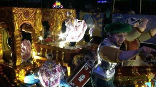 Calle Arriba de Las Tablas presenta la llegada de la Virgen gallega