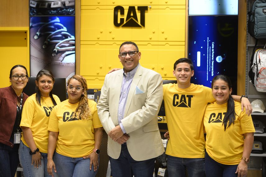 La nueva tienda ofrece una experiencia de compra integral.