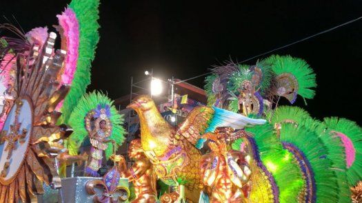 Recorrido de despedida de las reinas de Las Tablas