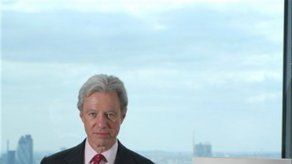 Presidente del superbanco Barclays renuncia por escándalo