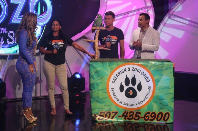 Muchos premios en 3er show de Como Gozo
