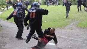 Activistas protestan en el primer día del G20