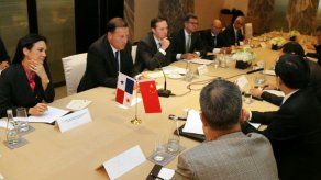 Varela propone a Panamá como plataforma latinoamericana para China