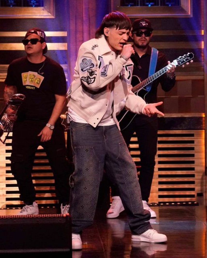 Peso Pluma: revelación de su voz