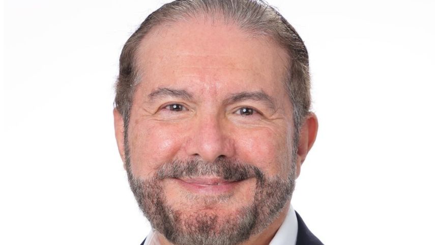 Roberto Henríquez representará a Ricardo Martinelli en reunión de la CSS.