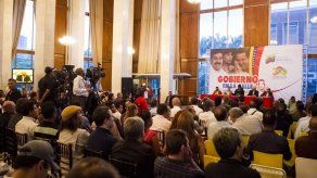 Diálogo a la espera de acuerdos en Venezuela