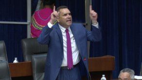 Diputado Ayala grita en el Pleno “yo no he cometido ningún delito