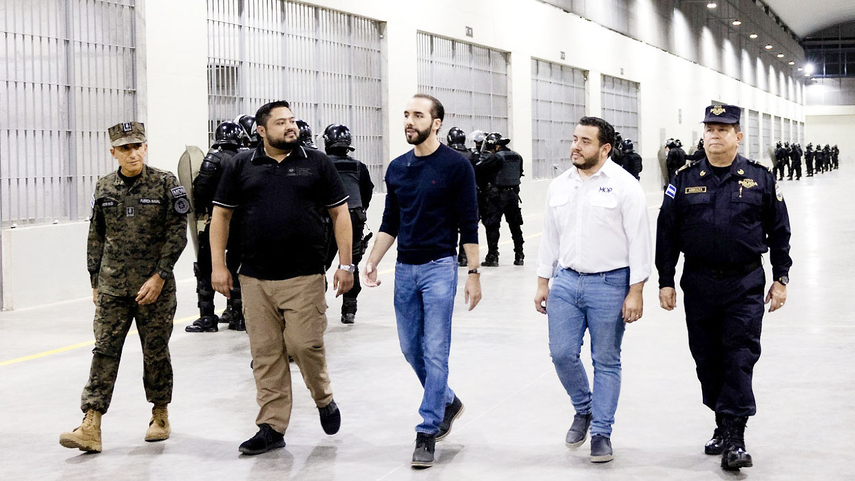Megacárcel de Nayib Bukele en el Salvador cumple seis meses