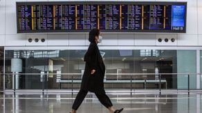 Entre las medidas anunciadas el miércoles en Hong Kong está también la prohibición de eventos multitudinarios y el cierre de 15 tipos de comercios.