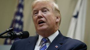 Trump recorta en un 90 % la inversión para las inscripciones en Obamacare