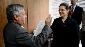 Santos nombra alcaldesa interina de Bogotá