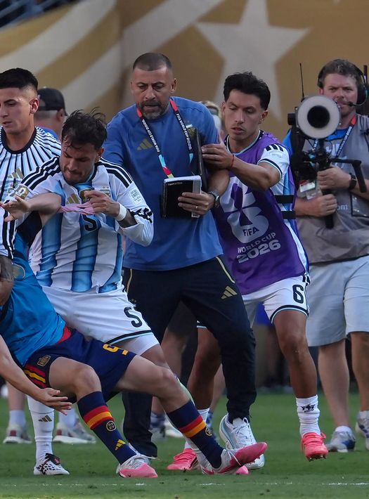 FIFA investigará incidentes tras la final del Mundial 2026.