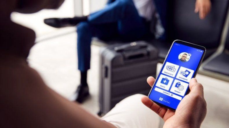 IATA Travel Pass es una aplicación móvil que permitirá a los pasajeros presentar sus pruebas de COVID-19 que estén en laboratorios avalados por la IATA.