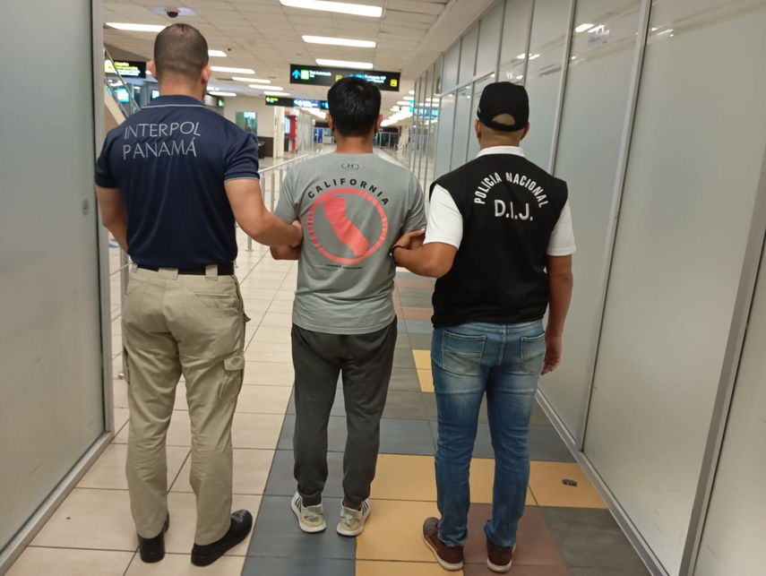 Ciudadano chino es acusado de sustraer a tres menores