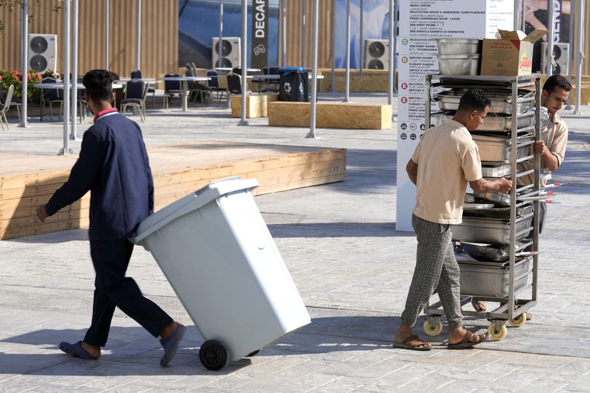 Las reuniones de la COP han ido evolucionando a lo largo de los años hasta parecerse a las ferias comerciales
