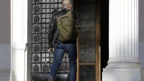 Grecia descarta un acuerdo que impida su salida de crisis