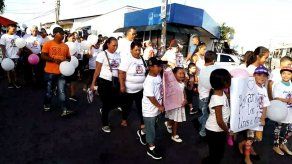 Realizan marcha por la paz en La Chorrera tras asesinato de menor