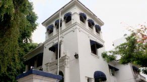 MP aprehende a dos funcionarios involucrados en sustracción de bienes del Estado