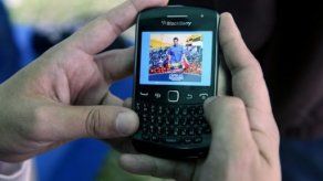 Maduro y Capriles alientan a electores a través de Twitter