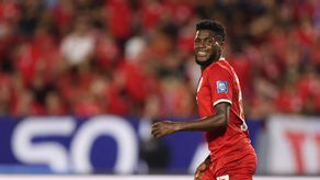 Panamá empata a Surinam