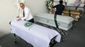 Restos de bolivianos muertos en accidente en Colombia llegan mañana a Bolivia