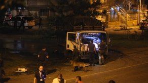 ELN se atribuye atentado contra policías antidisturbios en Colombia