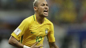 Un Brasil en alza recibe a Bolivia en eliminatorias
