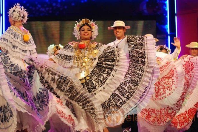 La 4ta gala fue dedicada al folclore