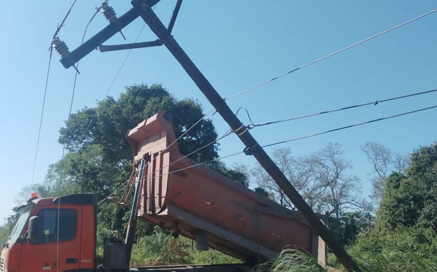 Accidente en Panamá Oeste deja sin electricidad a varias comunidades