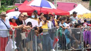 Turistas disfrutaron de los desfiles patrios este 3 de noviembre